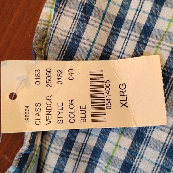 VURT Plaid Long Sleeve Button Up Casual Shirt, Size XL, White/Blue/Green - Picture 7 of 9